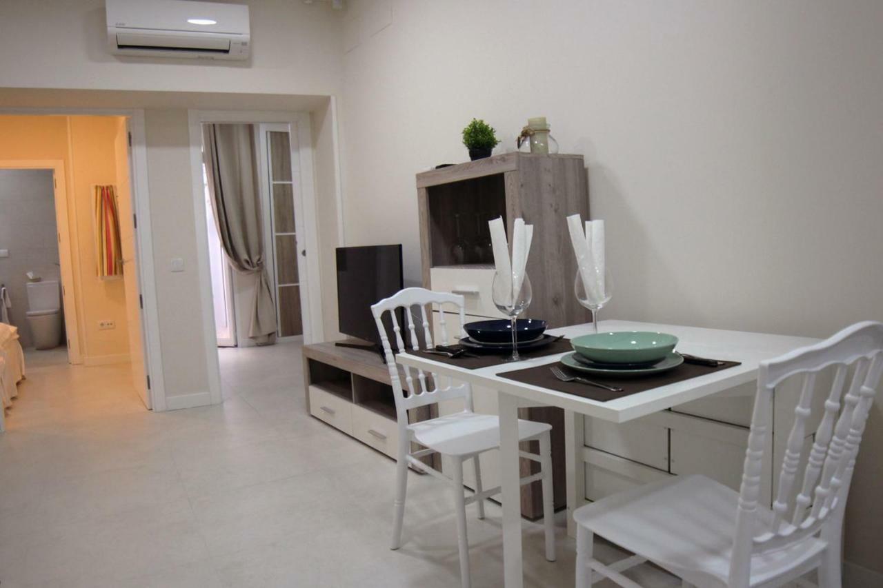 Aplus Apartamentos, Old Town בנידורם מראה חיצוני תמונה